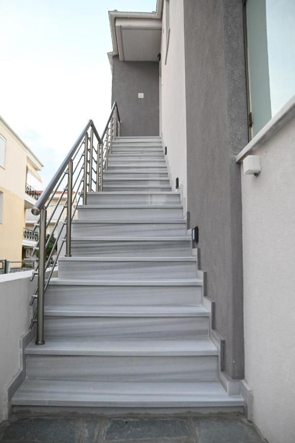 Faidra Apartments Néa Péramos Exterior foto